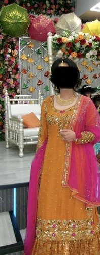 Ladies mendi outfit asian wear - ladies,