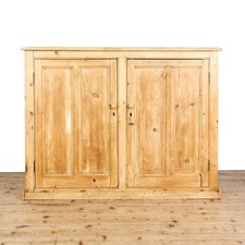 Antique Rustic Pine Two Door Cupboard (M-6520)