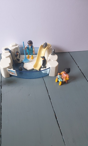 Playmobil penguin enclosure - penguin,