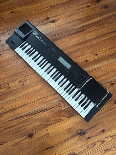Vintage roland 61 key - w-30, 61-key
