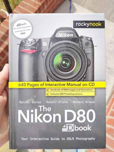 Nikon d80 book with - nikon, cd