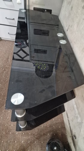 Black glass corner stand - black,