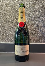 MOET & CHANDON SWAROVSKI
