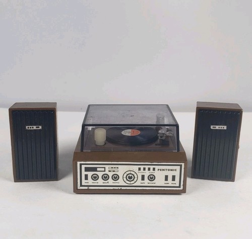 Working vtg tomy smaller - tomy,