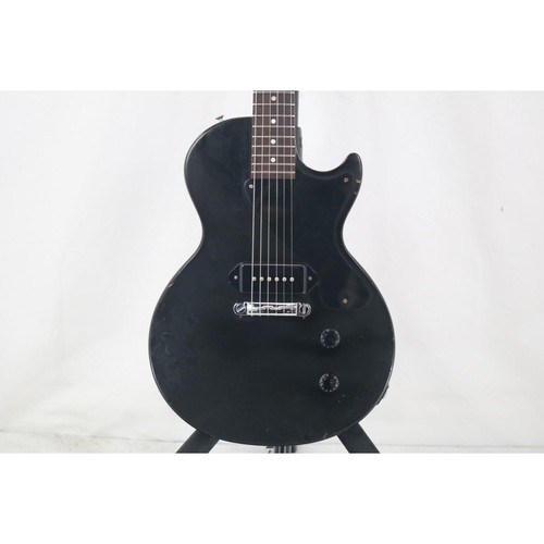 Authentic gibson les paul - gibson,