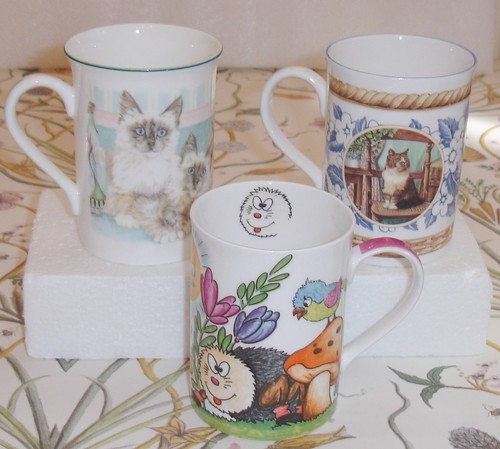 Bone china cat - bone, happy