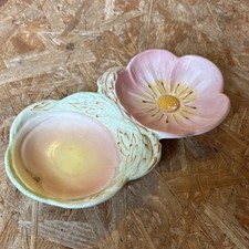 Vintage 1940's Beswick Flower