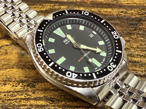 Seiko men black watch - seiko,