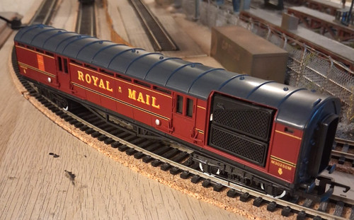 Hornby maroon operating - hornby, br