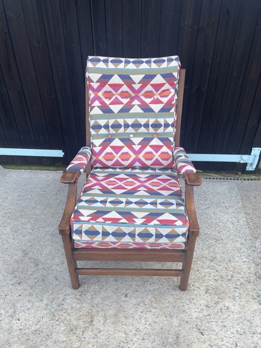 Cintique button back chair - button,