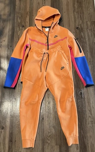 Nike tech set hot - nike,