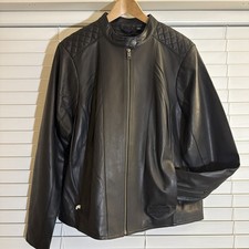 HARLEY-DAVIDSON Women's Scene