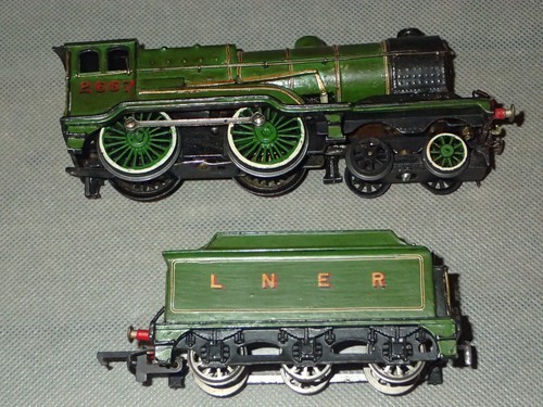 D11 director lner - d11,