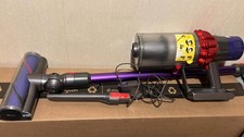 Dyson V10  Cordless Vacuum
