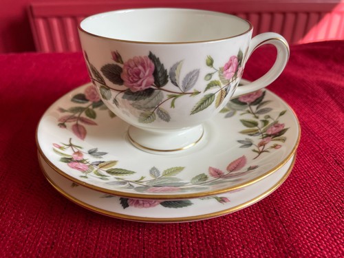 Wedgwood hathaway rose - hathaway,