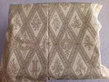 GP & J Baker Thebes Vintage