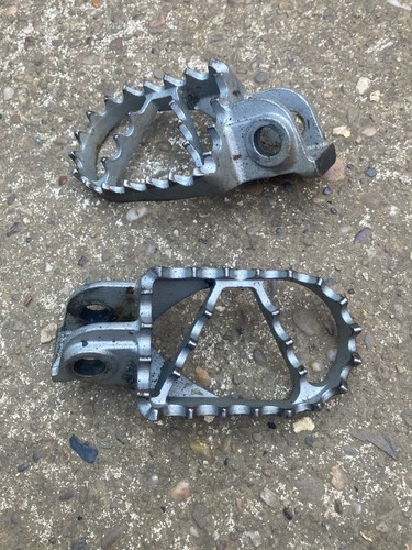 Ktm foot pegs 23 sx - sx, 14-23