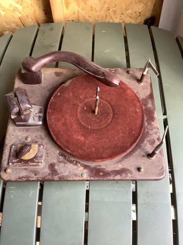 Vintage bakelite record player - vintage,