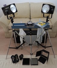 Bowens Bo-Lite studio flask