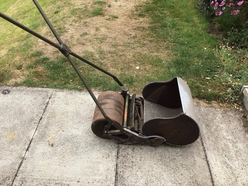 Vintage super lawn mower - jp,