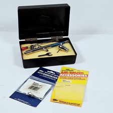 Badger Airbrush Kit With Case