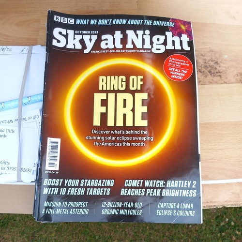 Sky night magazine october - sky,