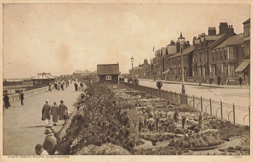 Postcard 13963 kings - b/w,