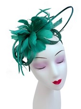 Fascinator Wedding Hat Race