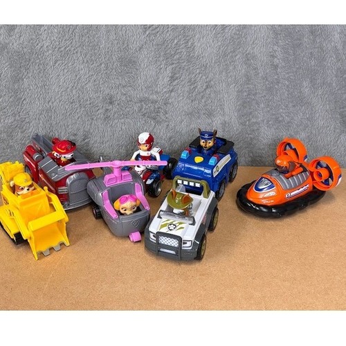 Paw patrol toy vehicle - paw,