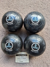 Thomas Taylor Solitaire Lawn Bowls Size 1   Date 14 VGC + used indoors only