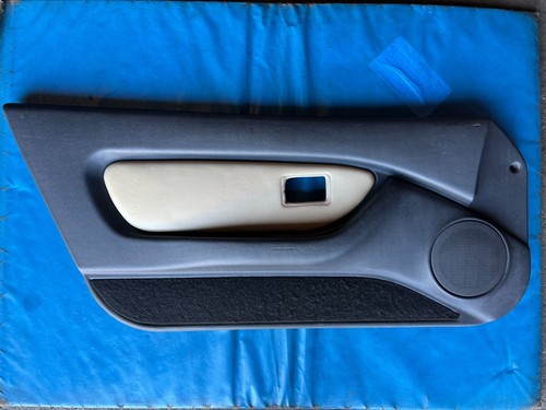 Left side door card ash - left,