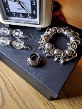 Vintage jewellery outfit - jewellery,