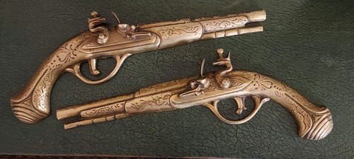 Vintage brass flintlock - brass,