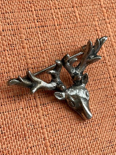 Vintage scottish stag brooch - vintage,