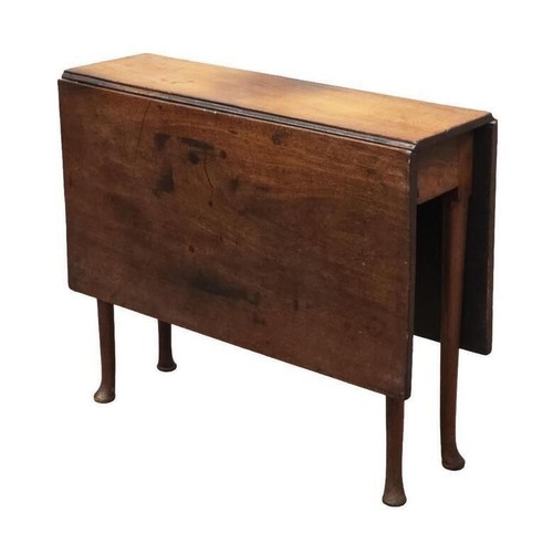 Mahogany queen anne drop - mahogany, leaf