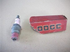Lodge CL10. Spark plug. NOS.