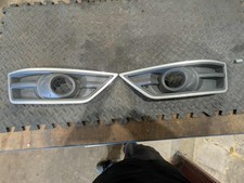 Focus St Fog Lights And Surrounds