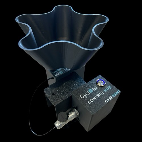 Cyclone bait spreader - cyclone,