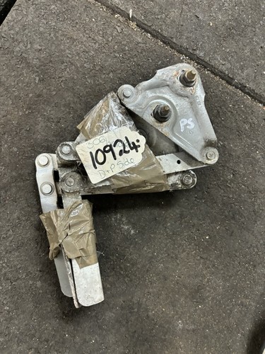Peugeot 306 bonnet hinges - hinges, used