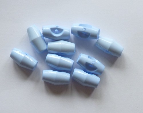 Pale blue plastic - 10,