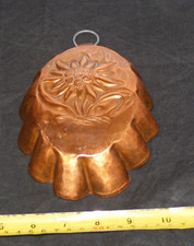 VINTAGE COPPER JELLY MOULD