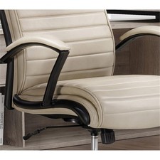 Pemberly Row Contemporary Top
