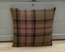 Balmoral Hunter Beige Red moss