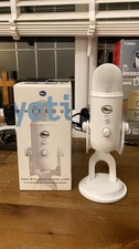 Blue Microphone Yeti USB Desktop Microphone