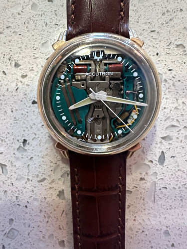 Bulova accutron spaceview - accutron, m6
