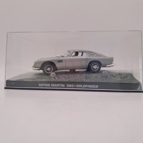 Aston martin db5 goldfinger - martin,