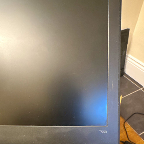 Lenovo thinkpad t560 - 15.6", i5