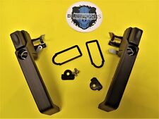 Defender 90 110 TD5 &Land Rover puma Pair Front Door Handles LR066528  LR066530