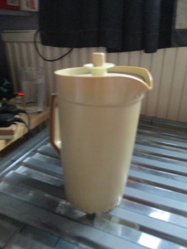 Vintage tupperware beige - vintage,