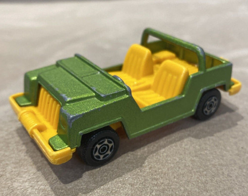 Corgi cubs jeep - green, yellow